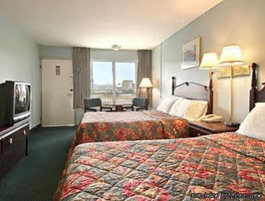 Meridian Inn Hotel Екстер'єр фото